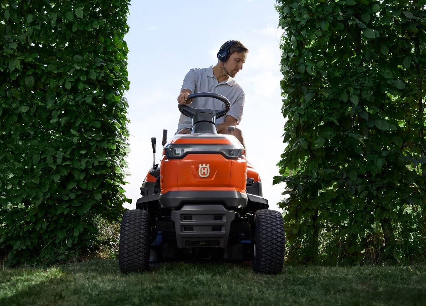 Husqvarna Rasentraktor TS 112 – Bild 12